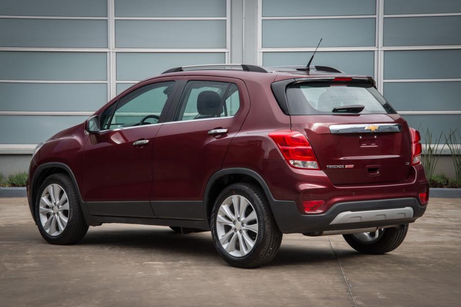  Chevrolet Tracker 2016 года  (фото 3 из 13)
